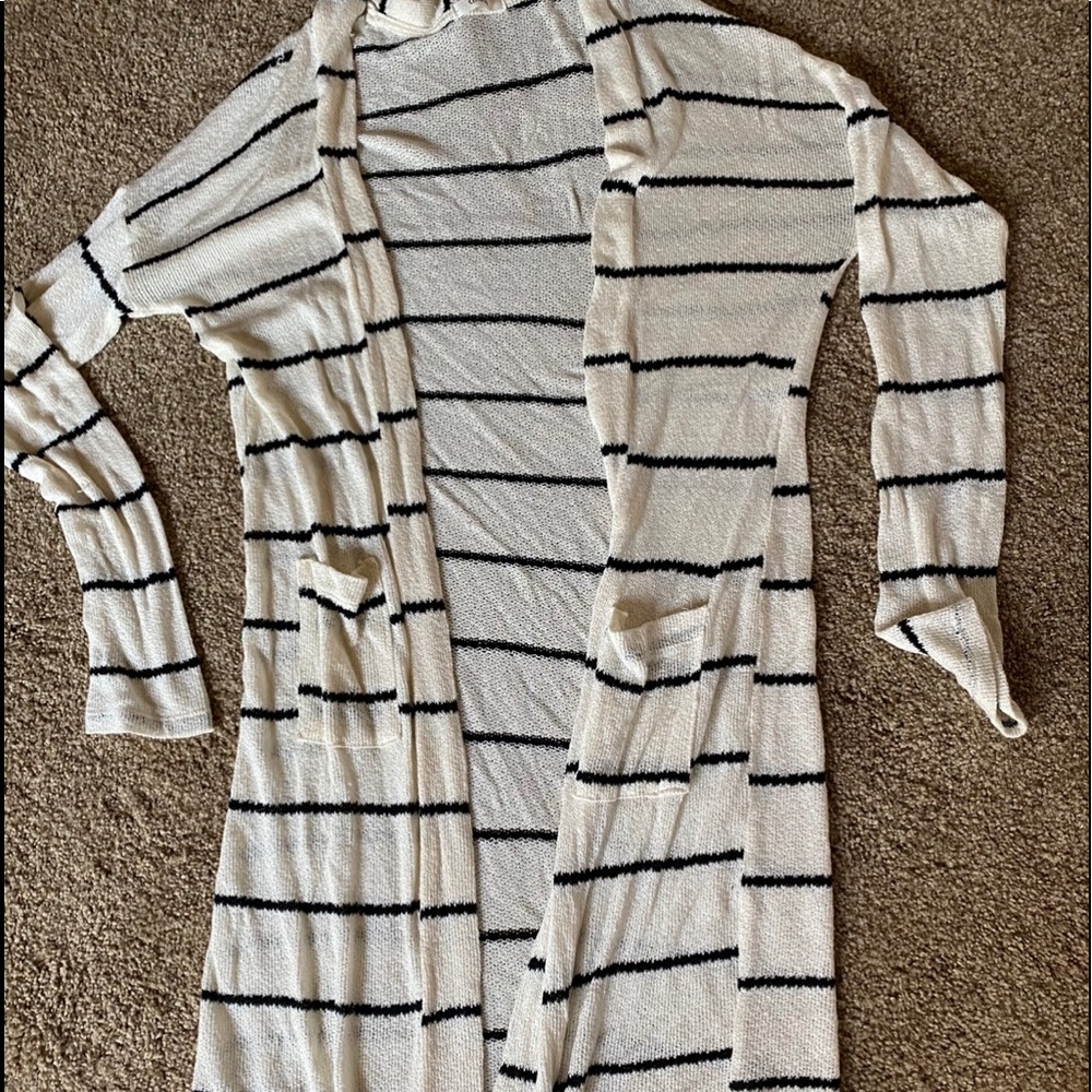 White and black striped long cardigan